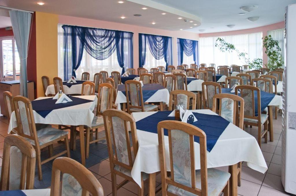 סאני ביץ' Regina Hotel מראה חיצוני תמונה