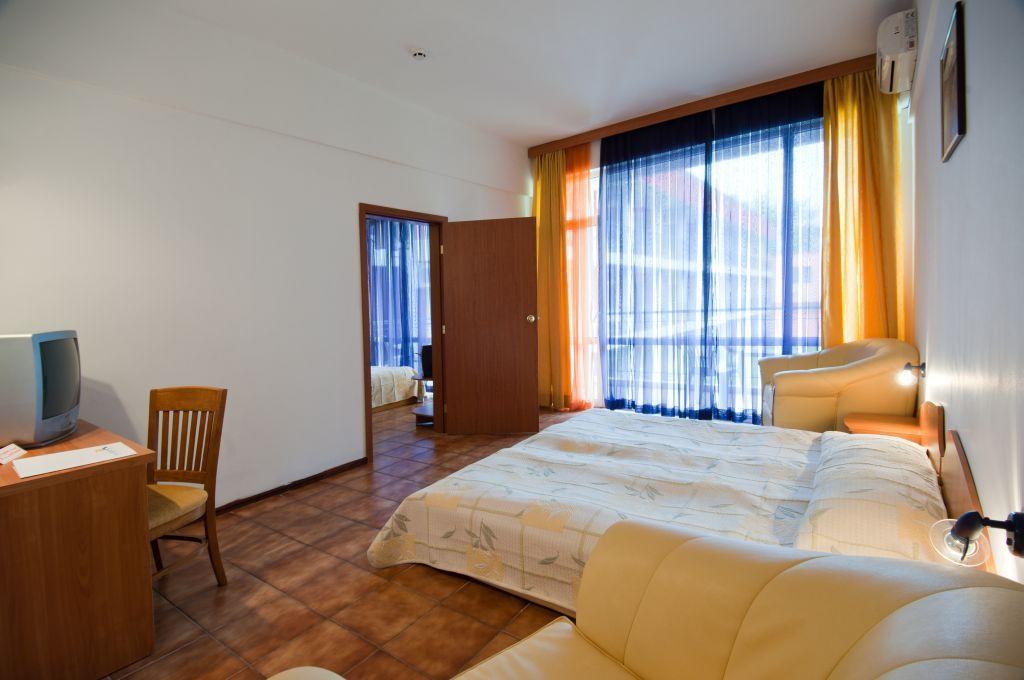 סאני ביץ' Regina Hotel חדר תמונה