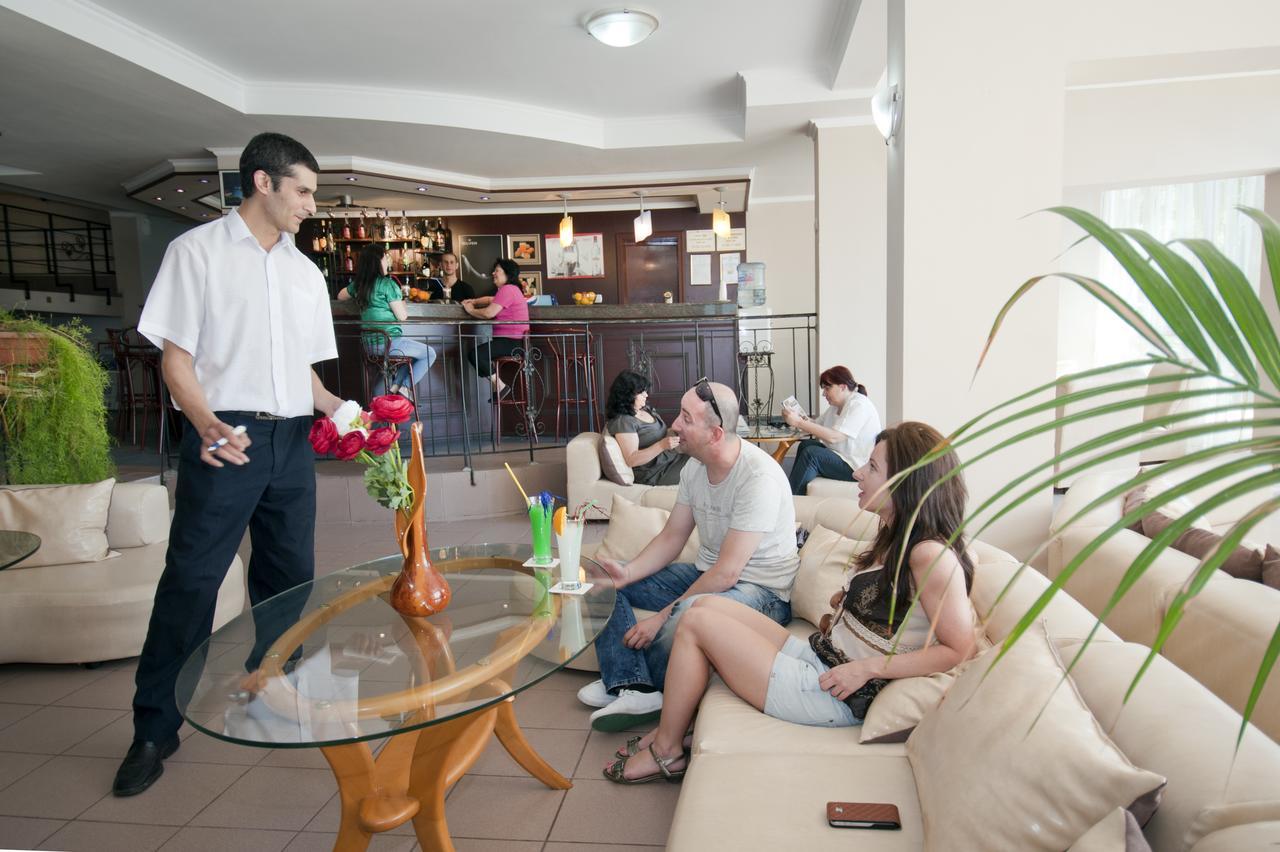 סאני ביץ' Regina Hotel מראה חיצוני תמונה